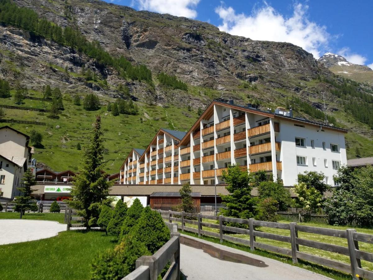 Haus Viktoria A Apartment Zermatt Exterior photo